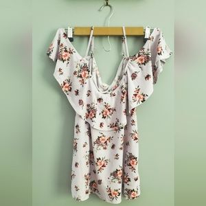 Light pink floral off the shoulder blouse. Size L